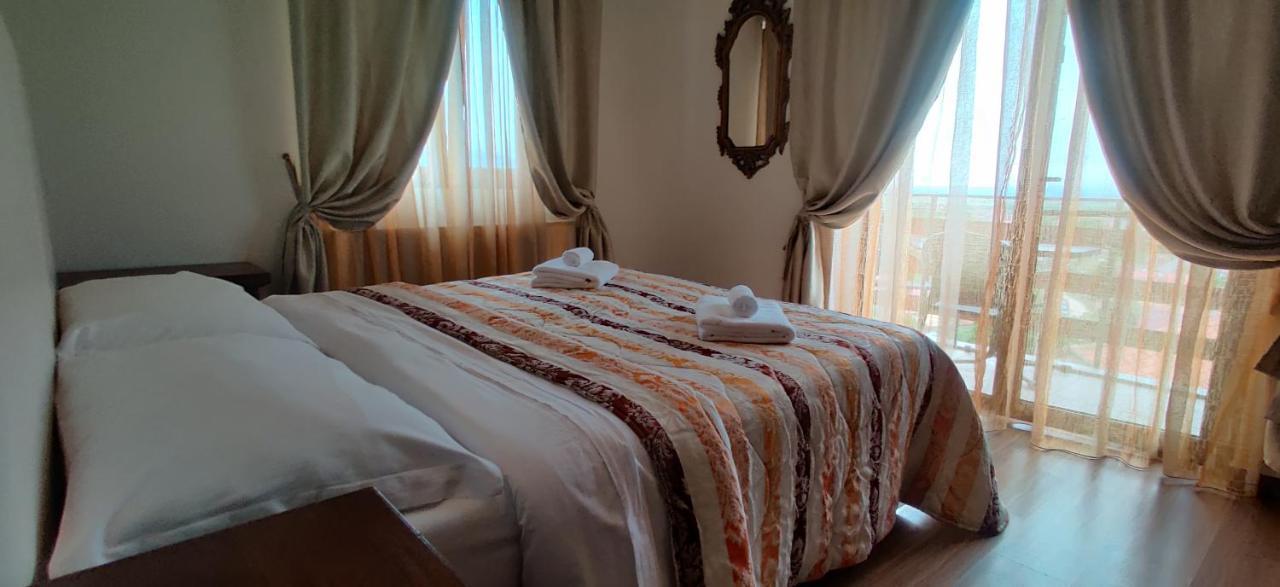 Vila Deal ซาเชเล ภายนอก รูปภาพ