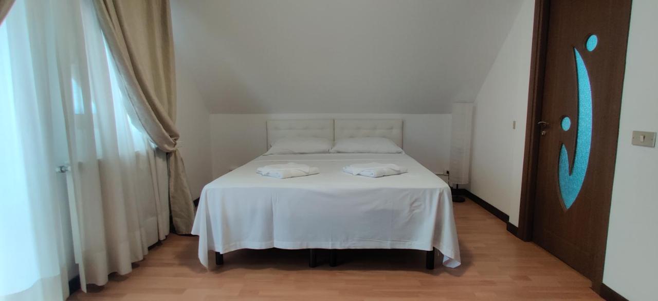 Vila Deal ซาเชเล ภายนอก รูปภาพ